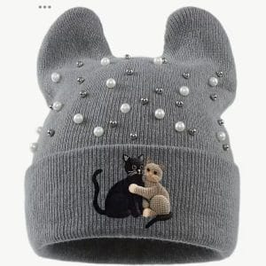 Muts met pareltjes grijs