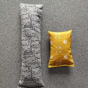 Catnip kussen + trappelkussen met catnip